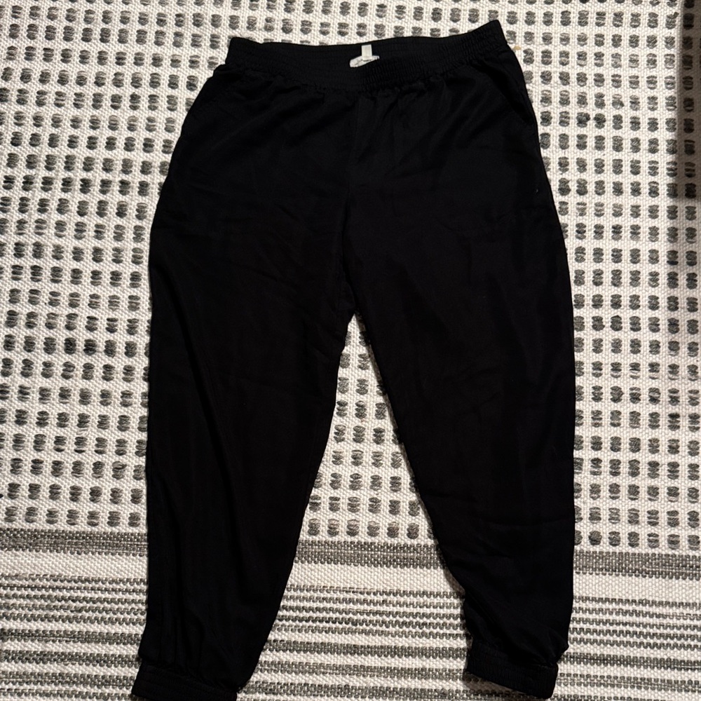 Studio Black Women's Pants